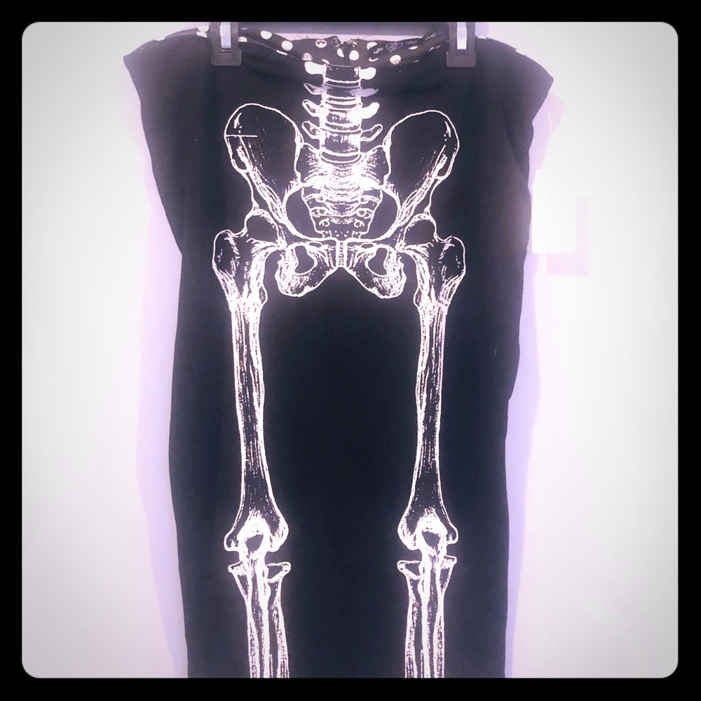 Skeleton pencil skirt